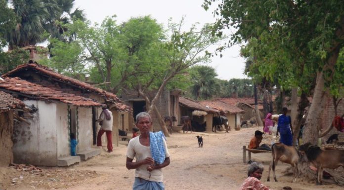 हम नइखी जानत प्रित के पावन परिभाषा का ह?